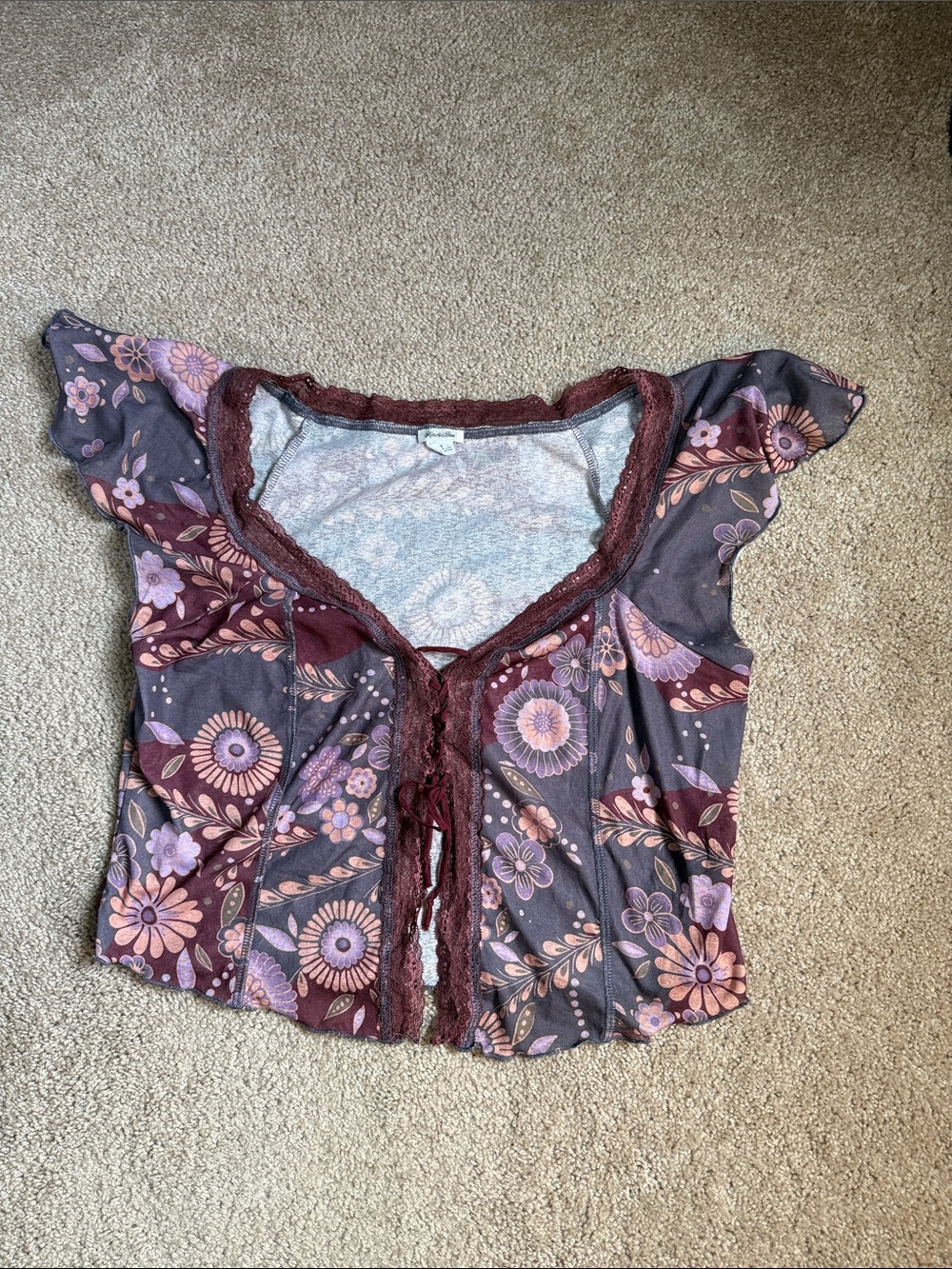 Urban Outfitters Kimchi Blue Purple Cameron Lace Trim Tie-Front Top.  Size Large
